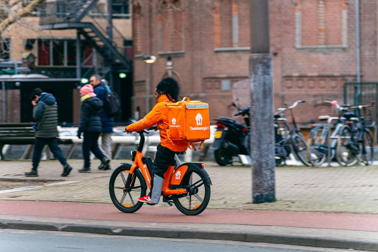 Thuisbezorgd.nl: snel eten aan huis, hogere rekening