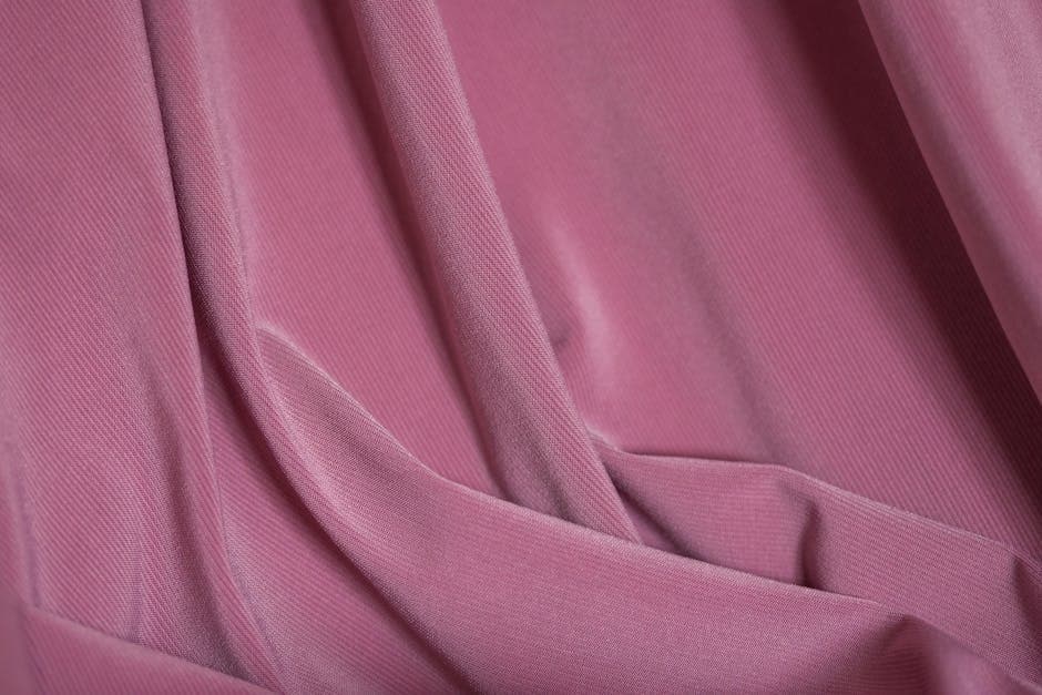 Gerimpeld Roze Corduroy
