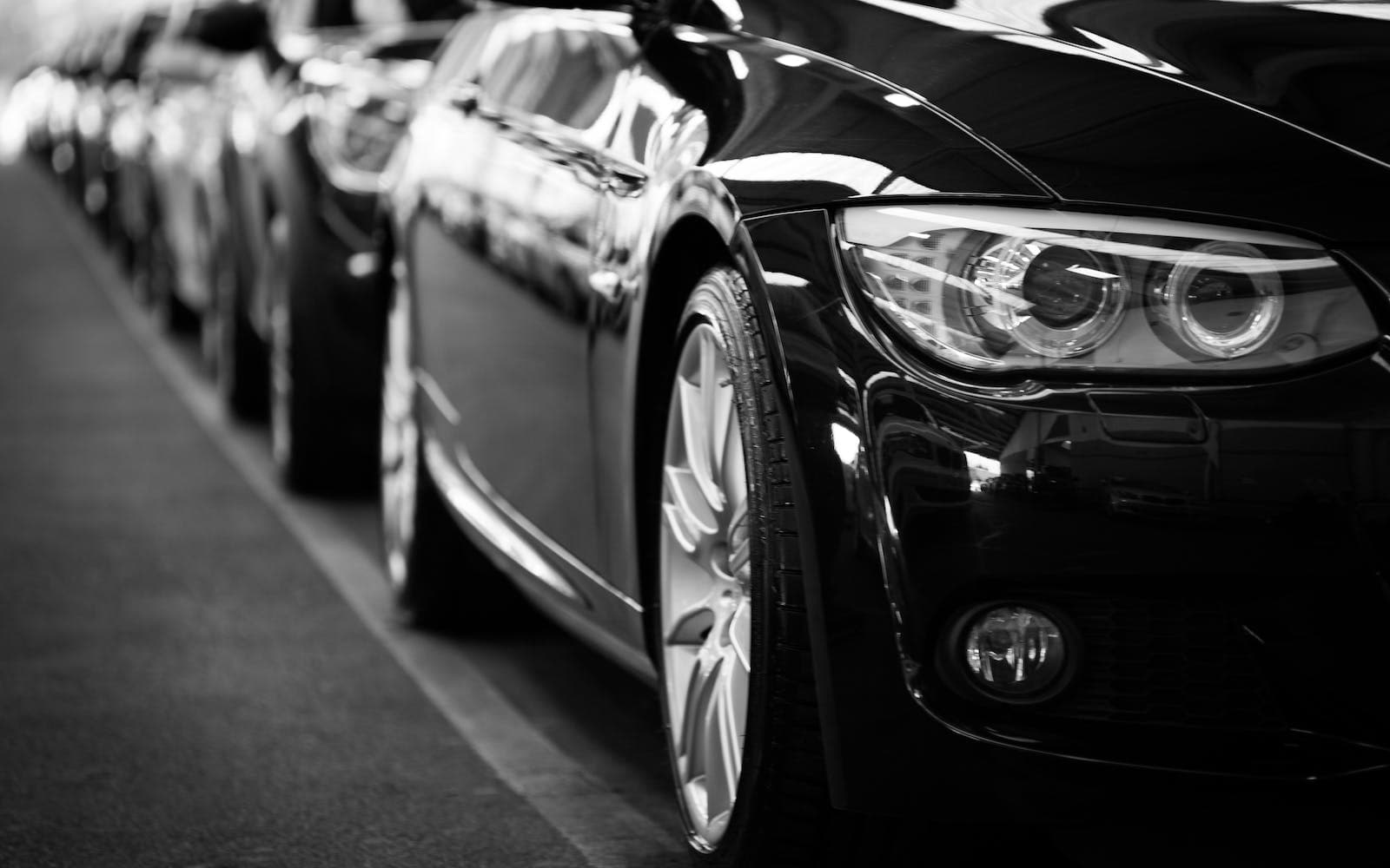 Zwarte coupe’s